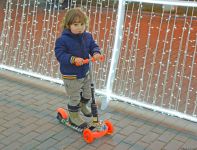 Предновогодний Баку в сверкании огней (ФОТОРЕПОРТАЖ)