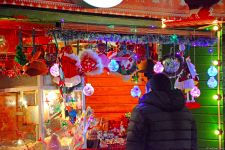 Предновогодний Баку в сверкании огней (ФОТОРЕПОРТАЖ)