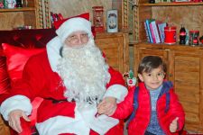 Предновогодний Баку в сверкании огней (ФОТОРЕПОРТАЖ)