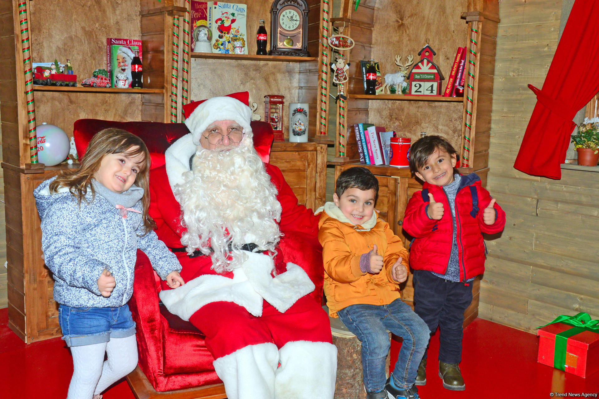 Предновогодний Баку в сверкании огней (ФОТОРЕПОРТАЖ)