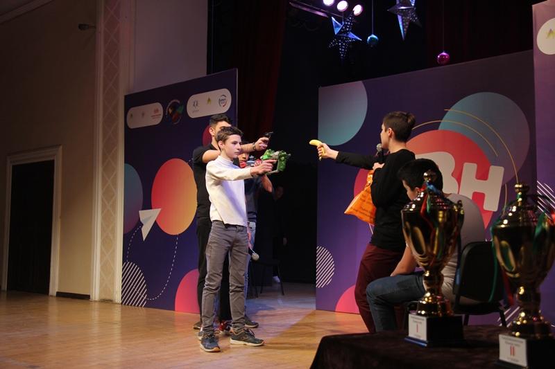 Это азербайджанская пятилетка: У меня сводило скулы и болел живот от смеха! (ФОТО)