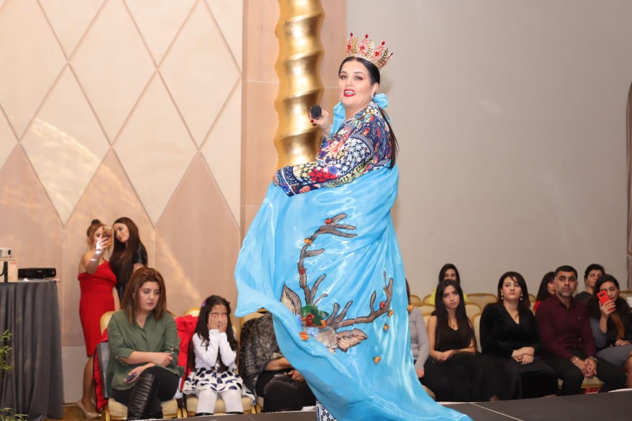 Матери стали дизайнерами, дети - моделями! В Баку прошло семейное дефиле (ФОТО)