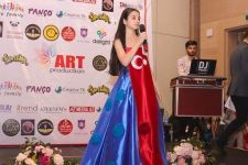 Матери стали дизайнерами, дети - моделями! В Баку прошло семейное дефиле (ФОТО)