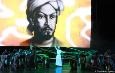 Грандиозным завершением Года Насими в Азербайджане стал спектакль "Пассион Насими" (ВИДЕО/ФОТО)