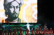 Грандиозным завершением Года Насими в Азербайджане стал спектакль "Пассион Насими" (ВИДЕО/ФОТО)