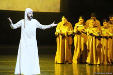 Грандиозным завершением Года Насими в Азербайджане стал спектакль "Пассион Насими" (ВИДЕО/ФОТО)