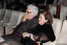 Грандиозным завершением Года Насими в Азербайджане стал спектакль "Пассион Насими" (ВИДЕО/ФОТО)