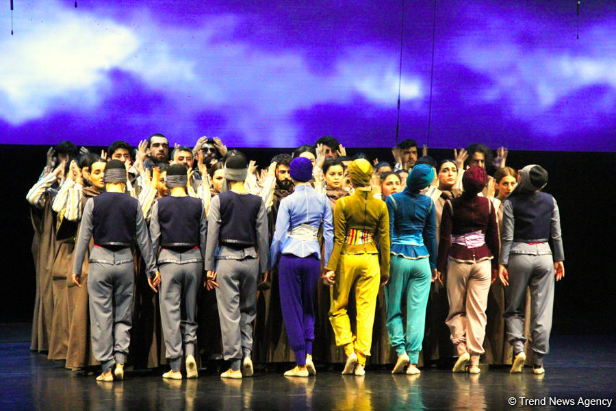 Грандиозным завершением Года Насими в Азербайджане стал спектакль "Пассион Насими" (ВИДЕО/ФОТО)