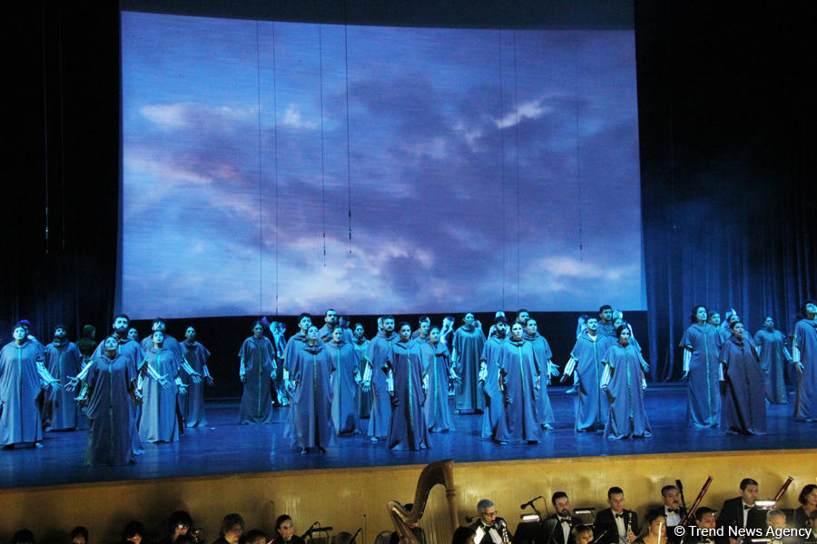 Грандиозным завершением Года Насими в Азербайджане стал спектакль "Пассион Насими" (ВИДЕО/ФОТО)