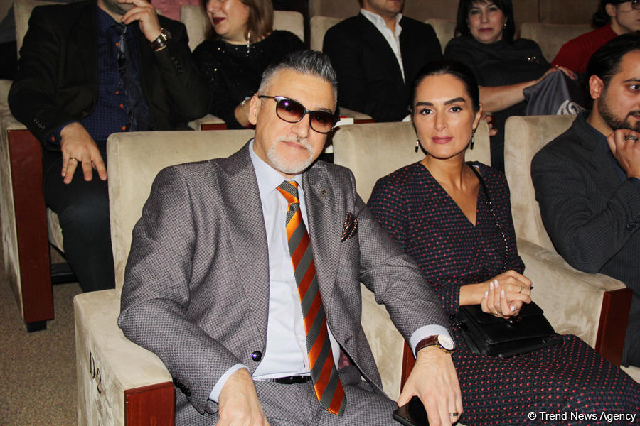 Грандиозным завершением Года Насими в Азербайджане стал спектакль "Пассион Насими" (ВИДЕО/ФОТО)