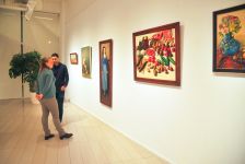 В Баку открылась выставка отца и сына "Ашраф и Саид" (ФОТО)