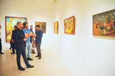 В Баку открылась выставка отца и сына "Ашраф и Саид" (ФОТО)
