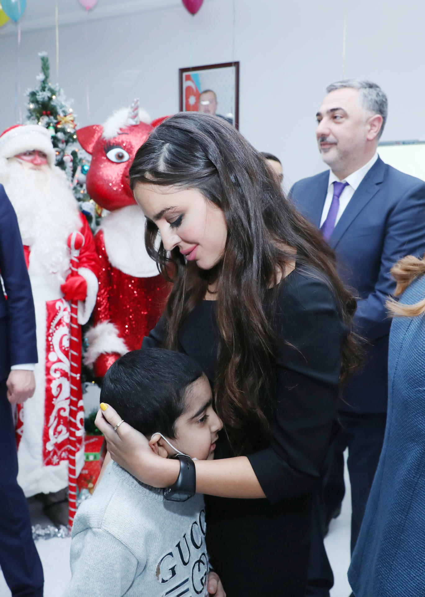 Вице-президент Фонда Гейдара Алиева Лейла Алиева встретилась с детьми, лечащимися в Институте гематологии и трансфузиологии (ФОТО)