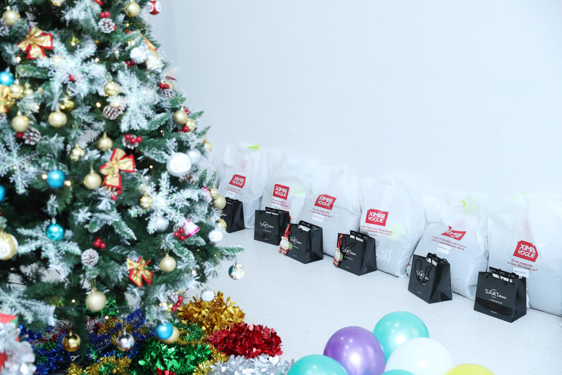 Вице-президент Фонда Гейдара Алиева Лейла Алиева встретилась с детьми, лечащимися в Институте гематологии и трансфузиологии (ФОТО)