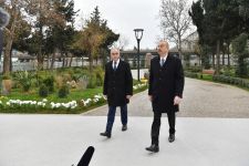 Президент Ильхам Алиев ознакомился с работами по реконструкции, проведенными в еще одном парке Баку (ФОТО)