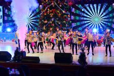 Новогодний карнавал в Баку (ФОТО)