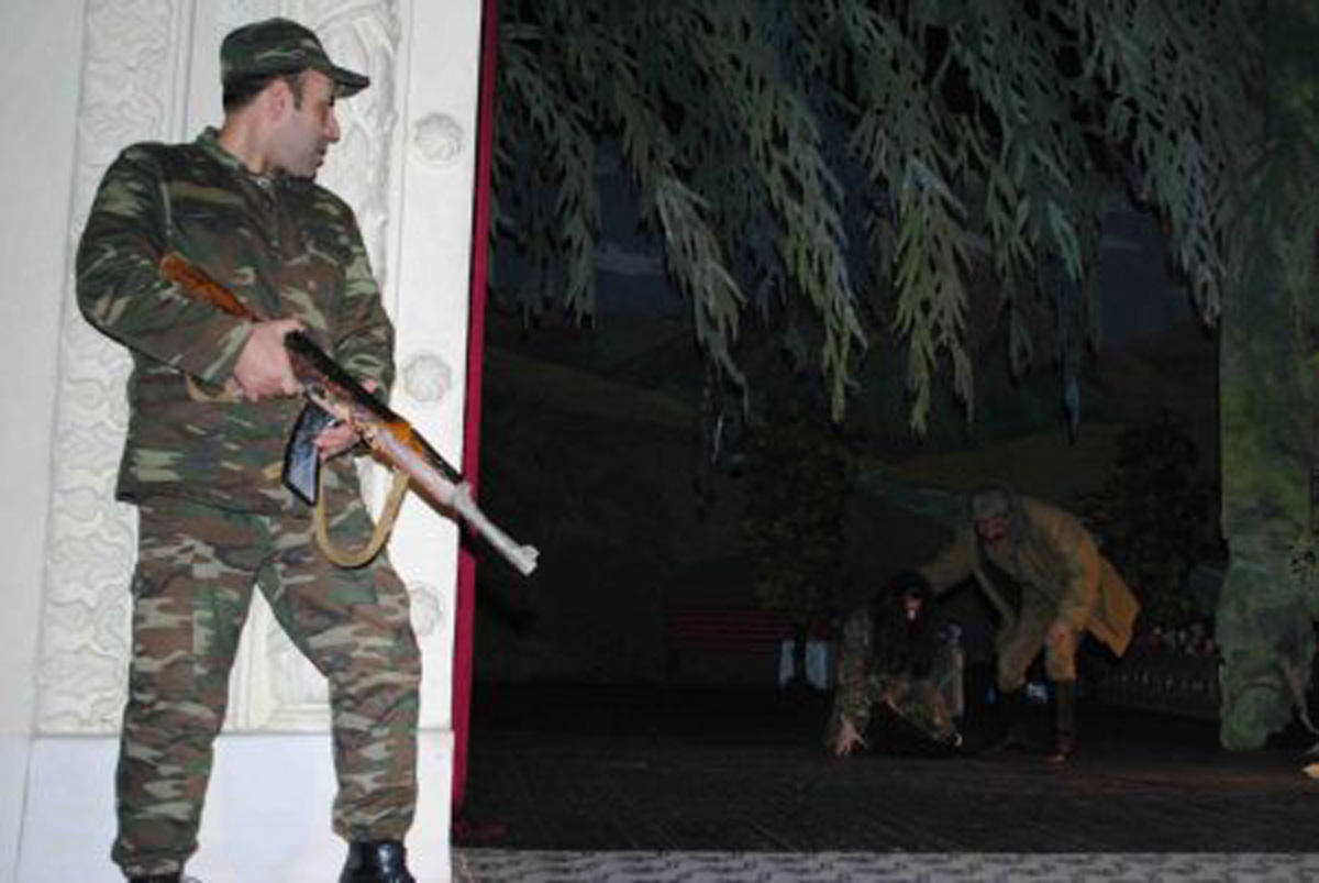 "Приговор совести" в Сумгайытском драмтеатре (ФОТО)