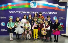 Бакинцы отметили 75-летие Максима Дунаевского (ФОТО)