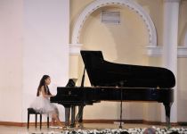 В Баку праздничным концертом отметили Рождество Христово (ФОТО)