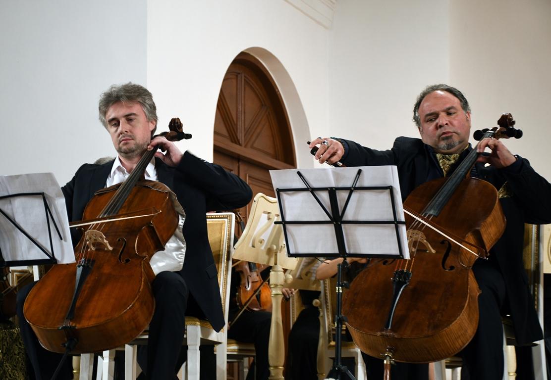 В Баку отметили Старый Новый год музыкальными ритмами (ФОТО)