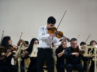 В Баку отметили Старый Новый год музыкальными ритмами (ФОТО)