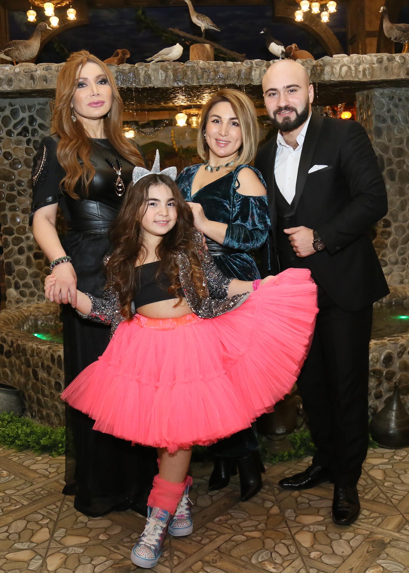 Фахрия Халафова объединила женщин для благотворительного  проекта "Дарующие радость" (ФОТО/ВИДЕО)