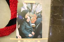 В Бакинском метро открылась фотовыставка "30 лет кровавой истории 20 Января" (ФОТО)