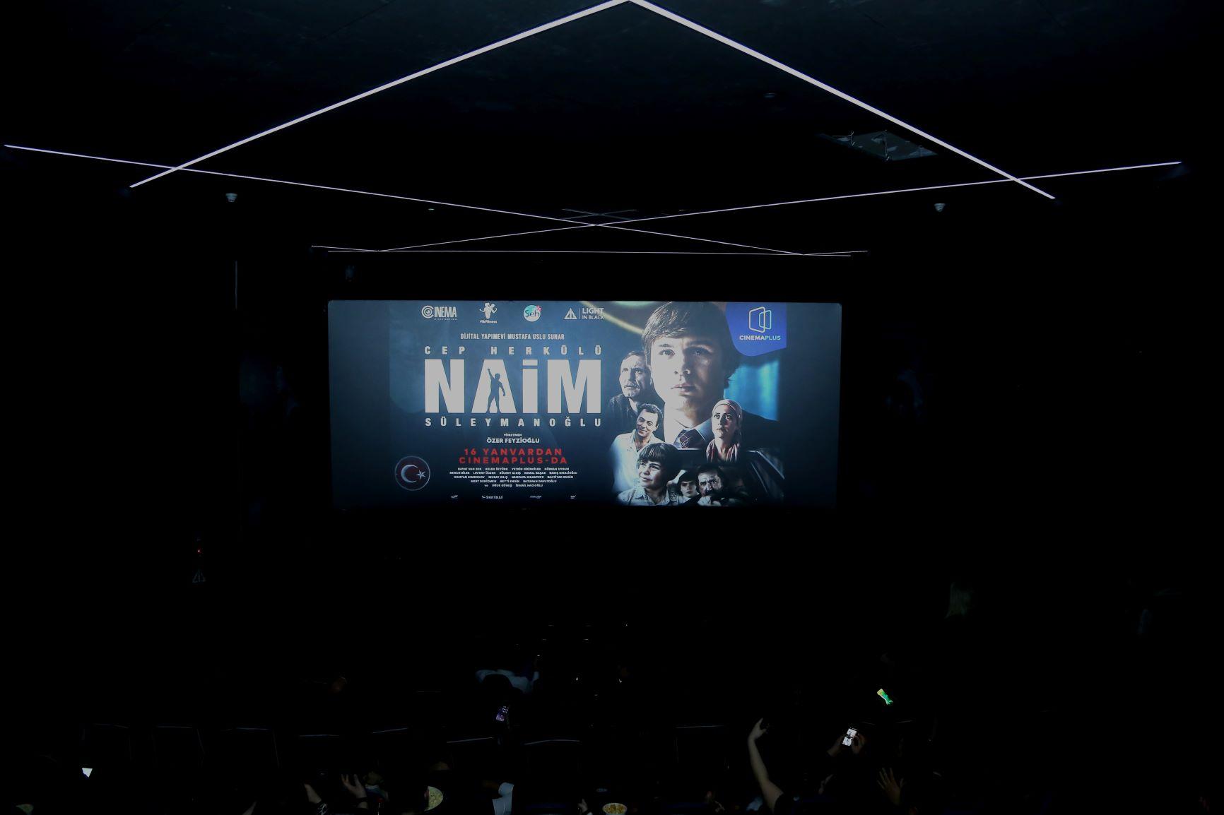 Оригинальная презентация фильма в Баку … со штангой и тяжелоатлетами (ВИДЕО, ФОТО)