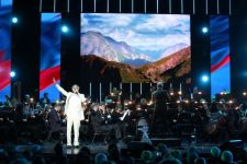 Грандиозный юбилей Полада Бюльбюльоглу в Москве вместе с друзьями (ФОТО)