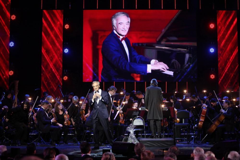 Грандиозный юбилей Полада Бюльбюльоглу в Москве вместе с друзьями (ФОТО)