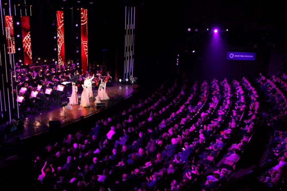 Грандиозный юбилей Полада Бюльбюльоглу в Москве вместе с друзьями (ФОТО)