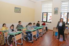 "Мы бесконечно благодарны Первому вице-президенту Мехрибан Алиевой за то, что она создала такие замечательные условия для наших детей" – репортаж из специальной образовательной школы номер 11 (ФОТО/ВИДЕО)