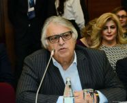 В столице Азербайджана, в рамках конференции "Баку-Москва - диалог культур", состоялось открытие круглого стола (ФОТО)