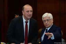 В столице Азербайджана, в рамках конференции "Баку-Москва - диалог культур", состоялось открытие круглого стола (ФОТО)