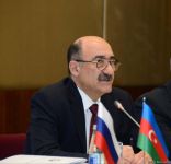 В столице Азербайджана, в рамках конференции "Баку-Москва - диалог культур", состоялось открытие круглого стола (ФОТО)