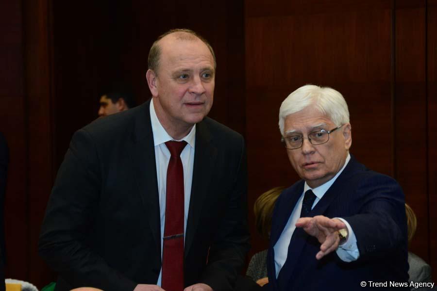 В столице Азербайджана, в рамках конференции "Баку-Москва - диалог культур", состоялось открытие круглого стола (ФОТО)