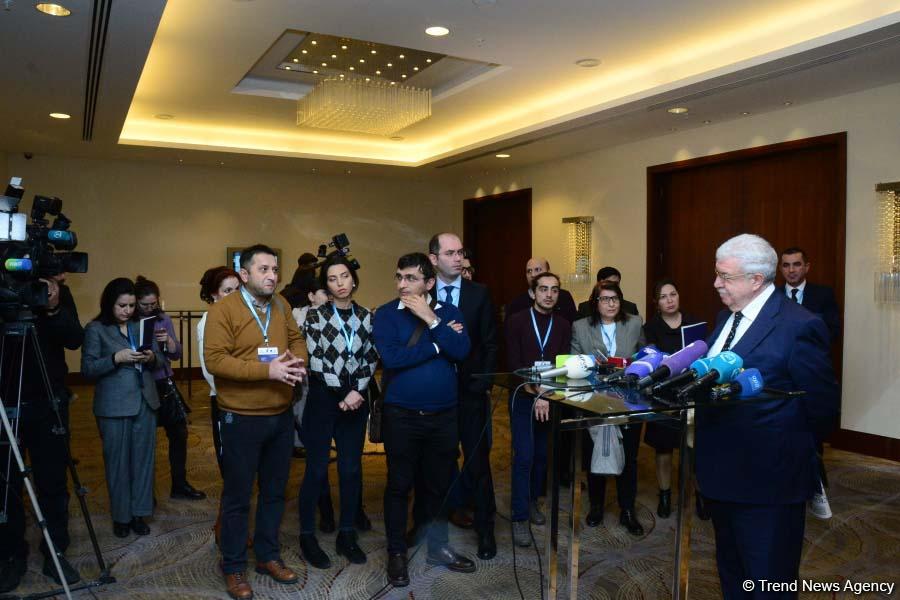 В столице Азербайджана, в рамках конференции "Баку-Москва - диалог культур", состоялось открытие круглого стола (ФОТО)