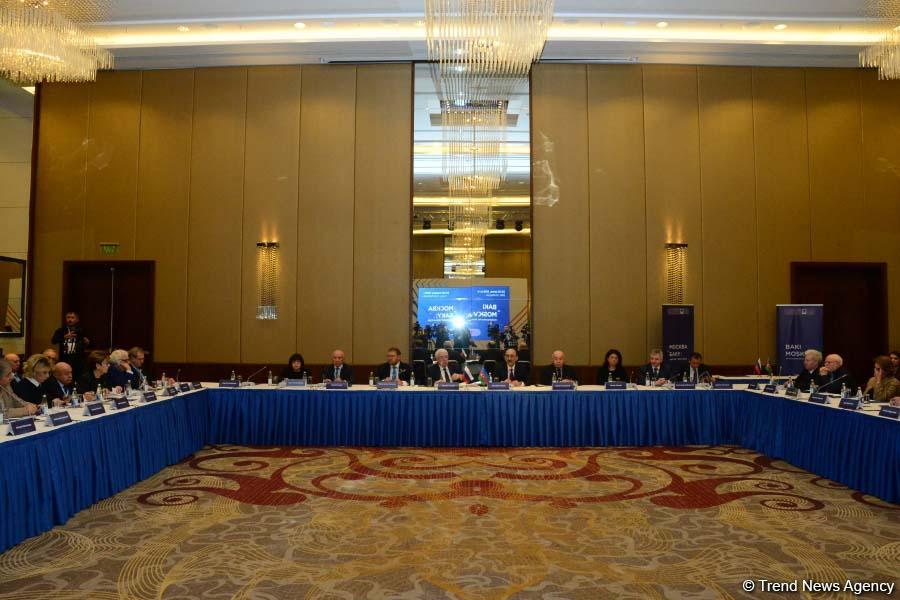 В столице Азербайджана, в рамках конференции "Баку-Москва - диалог культур", состоялось открытие круглого стола (ФОТО)