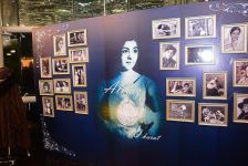 Все началось с "Волшебного халата". В Баку ярко отметили юбилей Алмаз Мустафаевой (ФОТО)