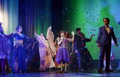 Все началось с "Волшебного халата". В Баку ярко отметили юбилей Алмаз Мустафаевой (ФОТО)