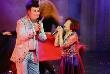 Все началось с "Волшебного халата". В Баку ярко отметили юбилей Алмаз Мустафаевой (ФОТО)