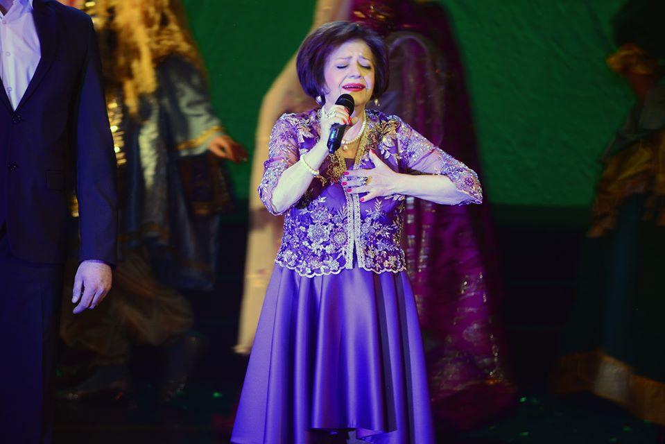 Все началось с "Волшебного халата". В Баку ярко отметили юбилей Алмаз Мустафаевой (ФОТО)