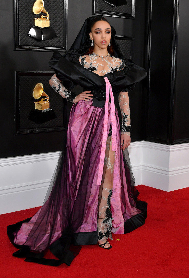 Лучшие наряды звезд на церемонии "Грэмми" (ФОТО)