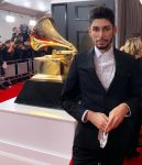 Азербайджанский исполнитель на красной дорожке церемонии награждения "Грэмми" (ФОТО)