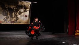 3066 метров над уровнем моря. В Гяндже появилась танцующая гора (ФОТО)