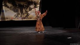 3066 метров над уровнем моря. В Гяндже появилась танцующая гора (ФОТО)