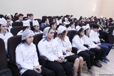 Пробуйте на здоровье! В Баку открылся Фестиваль национальных сладостей (ФОТО)