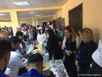 Пробуйте на здоровье! В Баку открылся Фестиваль национальных сладостей (ФОТО)