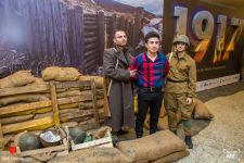 В Баку воссоздана атмосфера Первой мировой войны – самолет, солдаты, 100 грамм для храбрости (ВИДЕО, ФОТО)