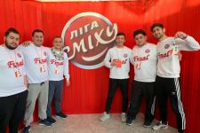 Азербайджанская команда "Как по маслу" вновь с успехом выступает в украинской "Лиге Смеха" (ВИДЕО, ФОТО)